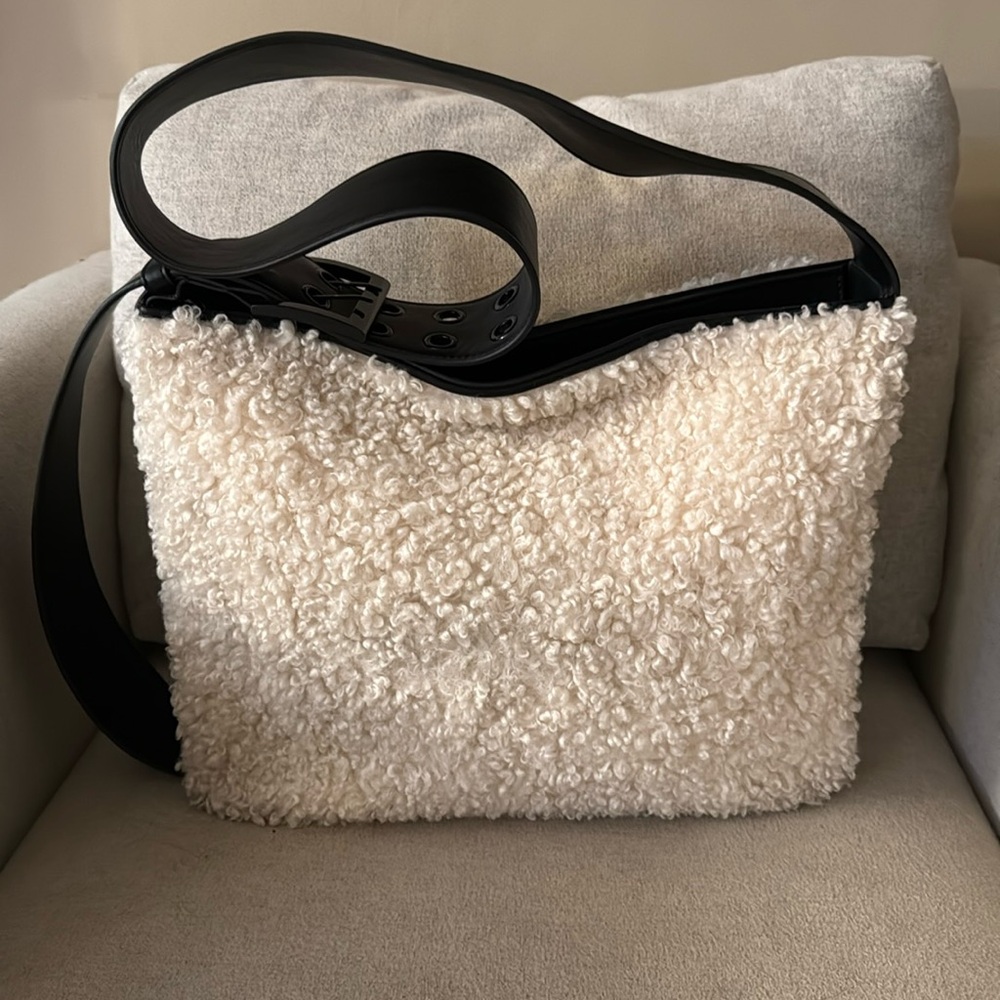 Weworewhat Sherpa bag